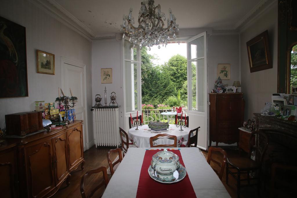 La Cabane Du Canada Bed & Breakfast Orleans Bagian luar foto