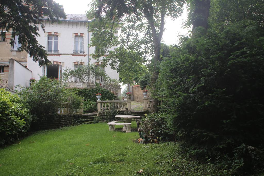 La Cabane Du Canada Bed & Breakfast Orleans Bagian luar foto