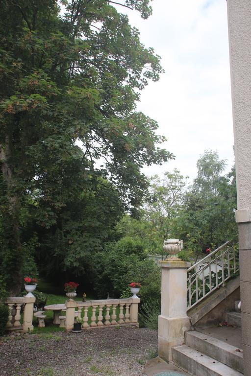 La Cabane Du Canada Bed & Breakfast Orleans Bagian luar foto